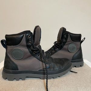 Palladium boots Mens size 8